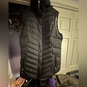 Eddie Bauer zip and snap up vest jacket